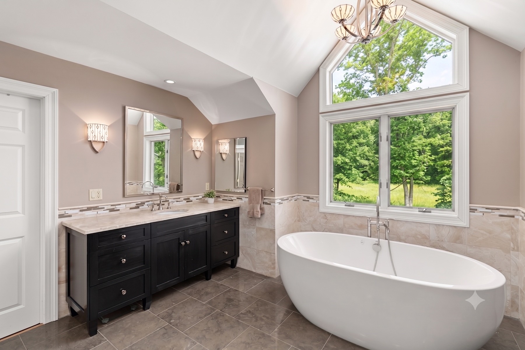  A Remarkable Custom Built Estate Set on Six Breathtaking Private Acres - 物件實景