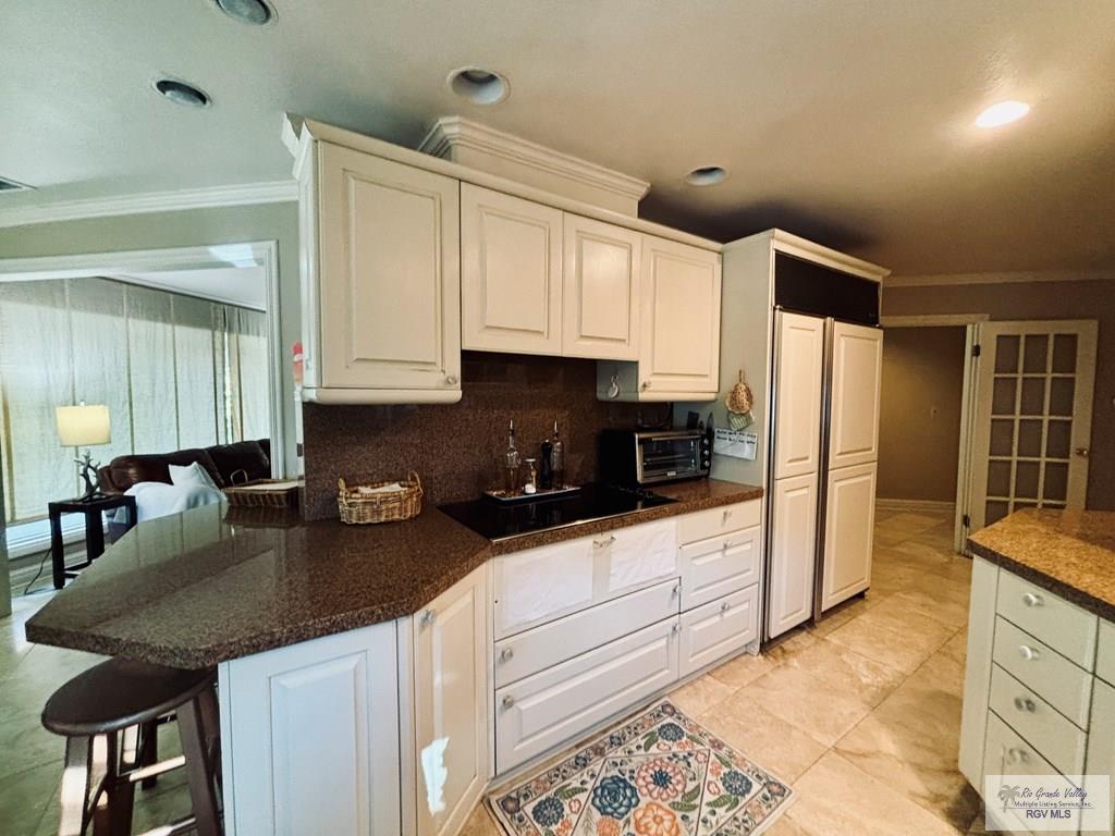 Brownsville, Texas, 78521, United States, 4 Bedrooms Bedrooms, ,4 BathroomsBathrooms,Residential,For Sale,1991275