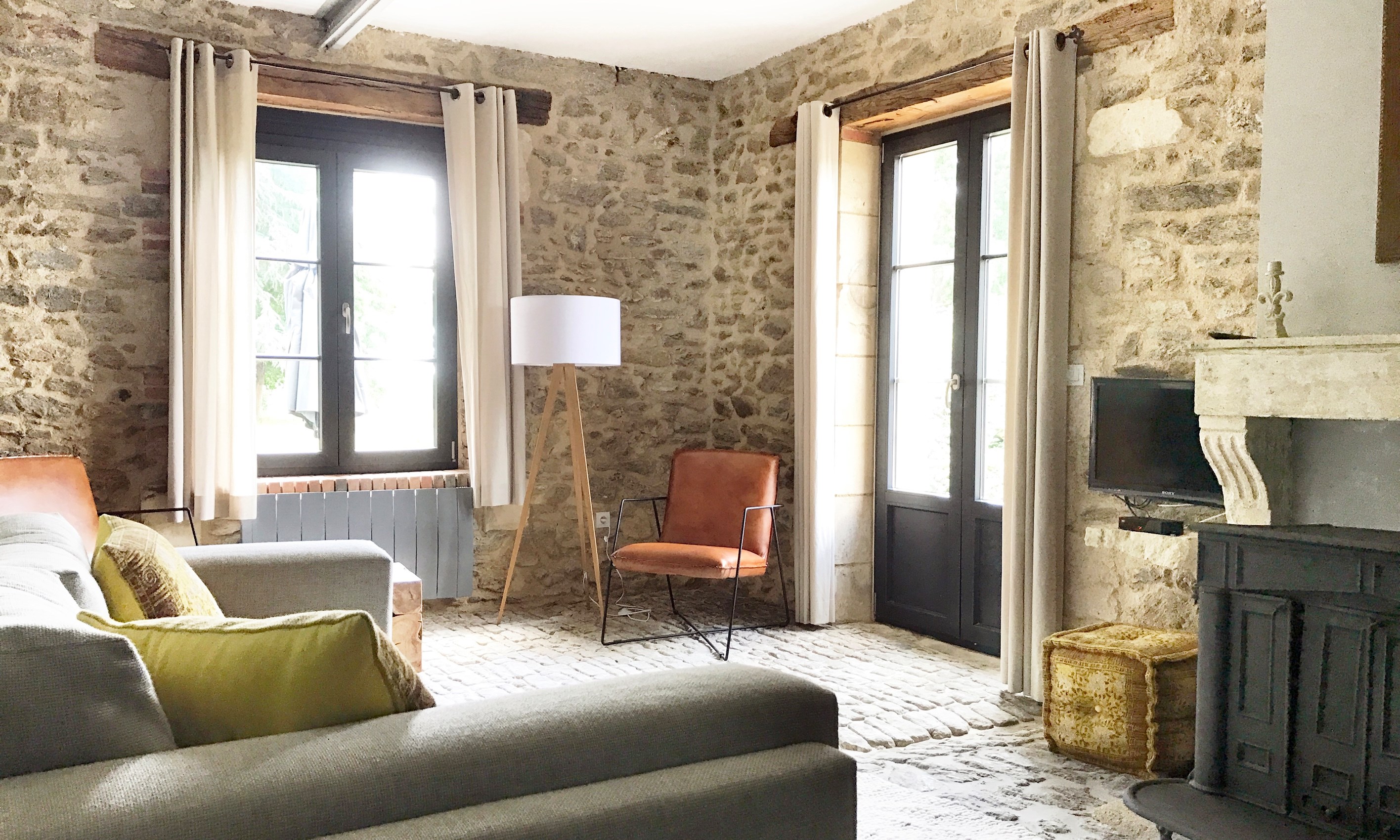  Elegant 19th château with guesthouses and vineyard - 物件實景