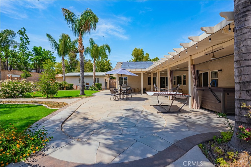LAKE ELSINORE, California, 92530, United States, 5 Bedrooms Bedrooms, ,3 BathroomsBathrooms,Residential,For Sale,1828180