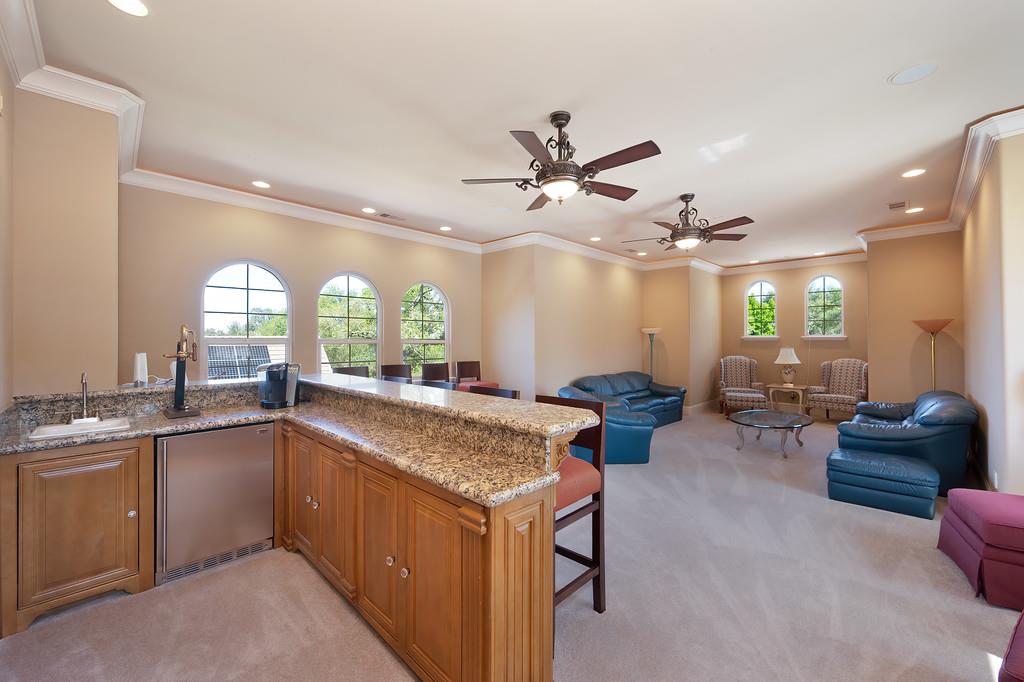 El Dorado Hills, California, 95762, United States, 4 Bedrooms Bedrooms, ,6 BathroomsBathrooms,Residential,For Sale,1958434