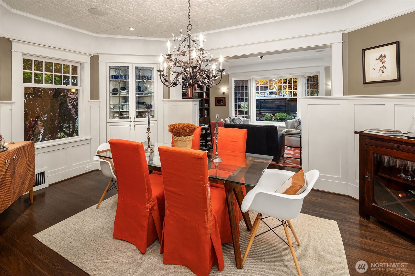 Seattle, Washington, 98119, United States, 4 Bedrooms Bedrooms, ,3 BathroomsBathrooms,Residential,For Sale,1989541