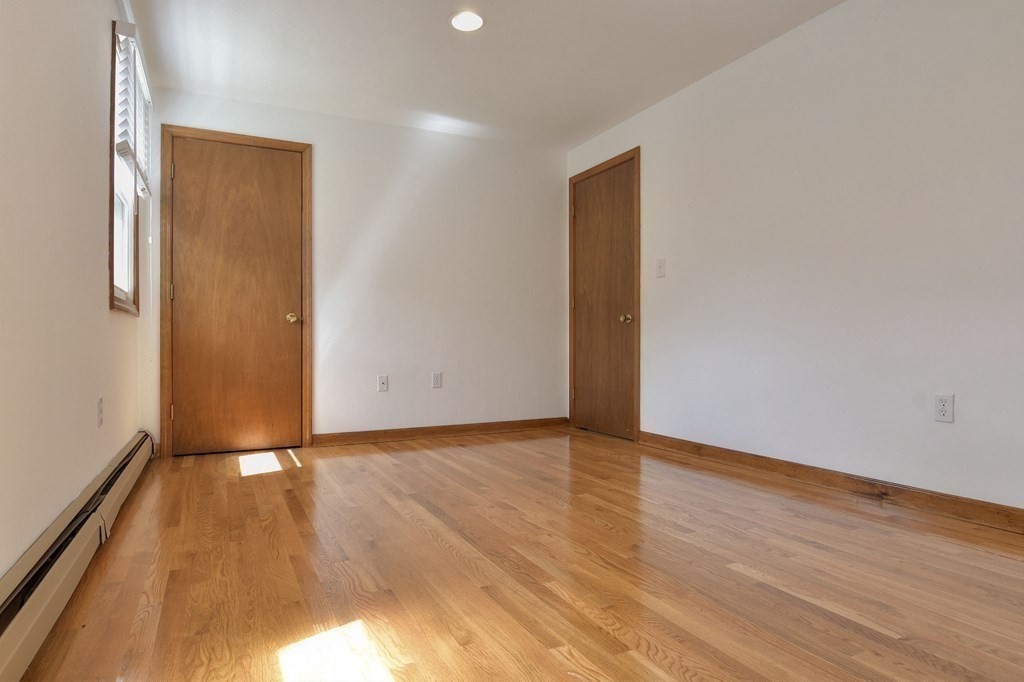 20 Fairview St, Quincy, Massachusetts, 02169, United States, 5 Bedrooms Bedrooms, ,4 BathroomsBathrooms,Residential,For Sale,20 Fairview St,1010542