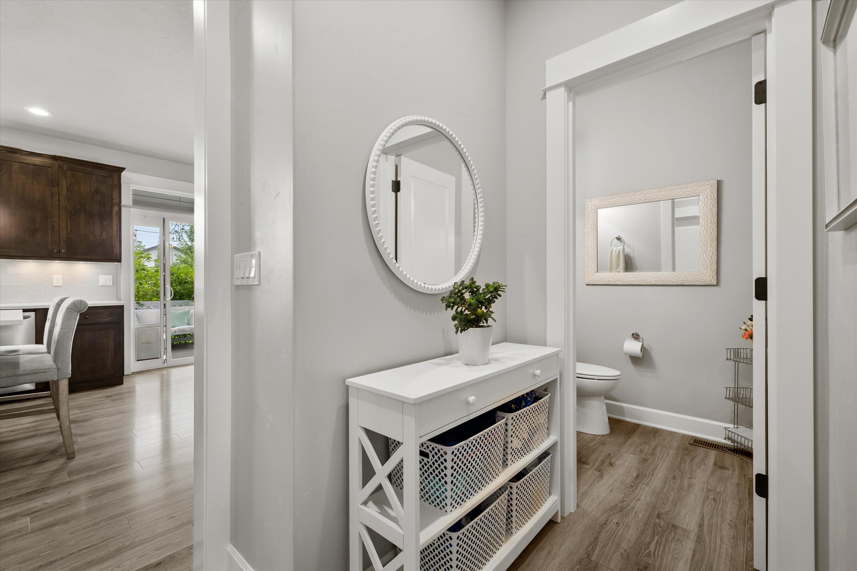 Redmond, Oregon, 97756, United States, 4 Bedrooms Bedrooms, ,3 BathroomsBathrooms,Residential,For Sale,1982797