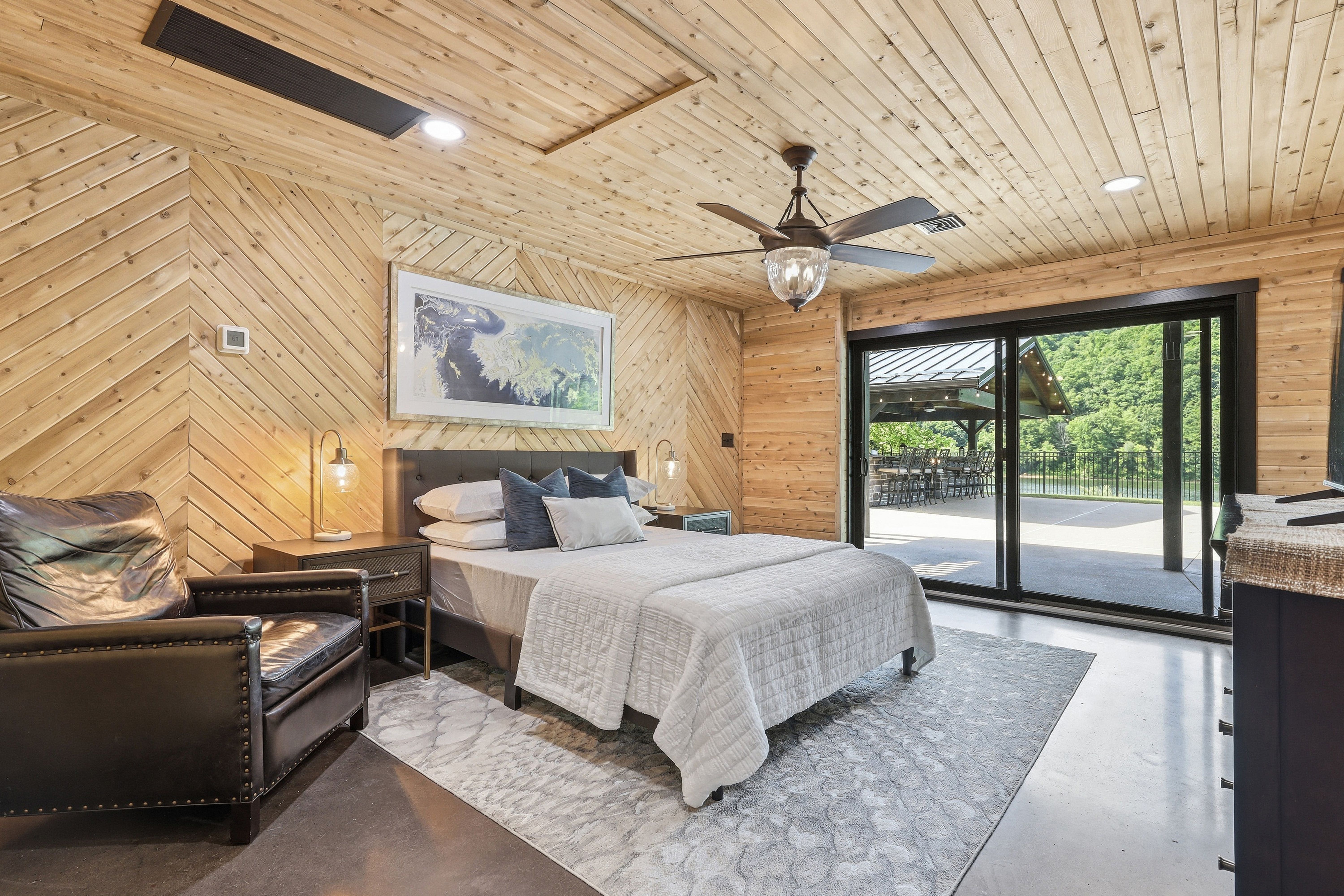  1050 Wattersonville Road, Allegheny Riverfront - 物件實景