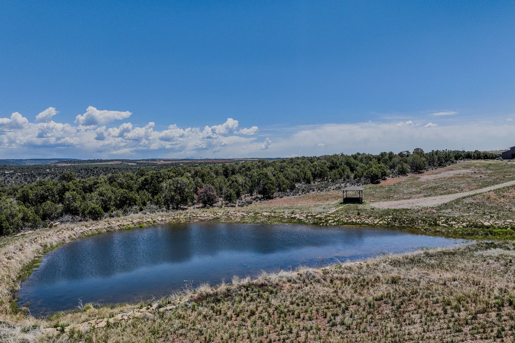  Eagle Rock Ranch - 物件實景