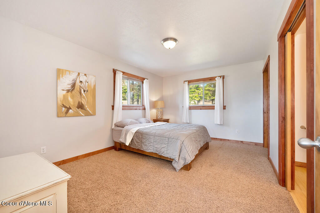 Priest River, Idaho, 83856, United States, 5 Bedrooms Bedrooms, ,4 BathroomsBathrooms,Residential,For Sale,1770577