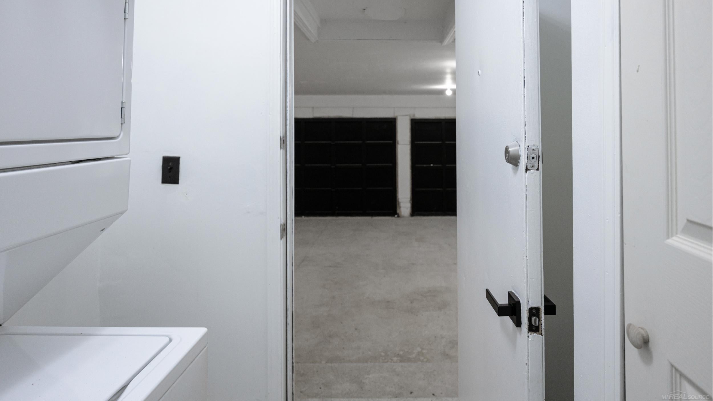 Columbus, Michigan, 48063, United States, 3 Bedrooms Bedrooms, ,3 BathroomsBathrooms,Residential,For Sale,1974296