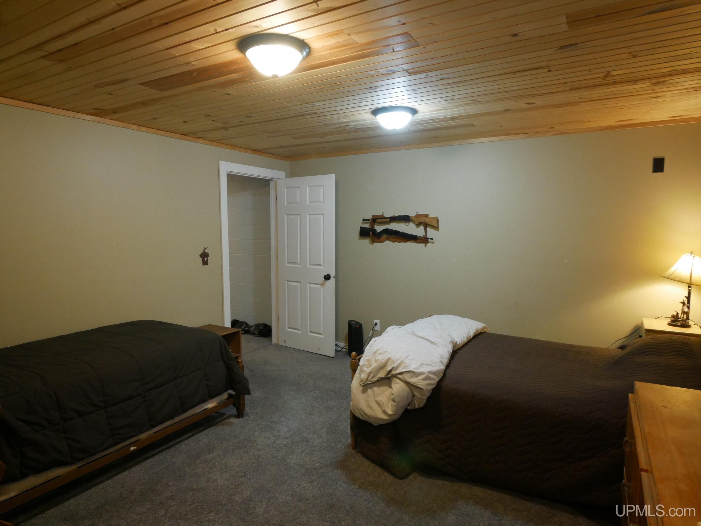 Houghton, Michigan, 49931, United States, 4 Bedrooms Bedrooms, ,3 BathroomsBathrooms,Residential,For Sale,1924380
