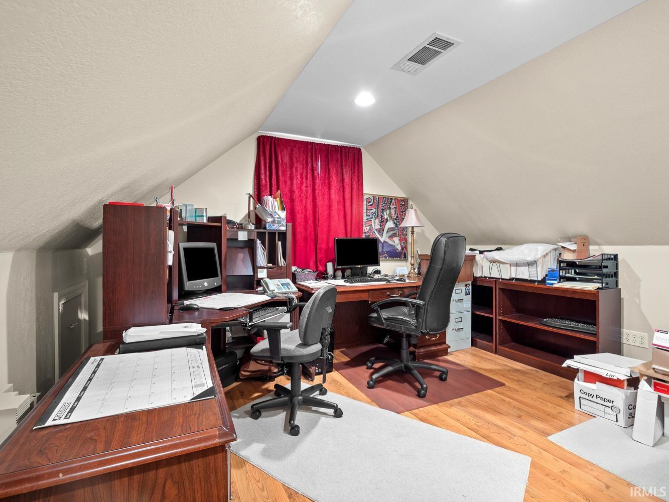 Fort Wayne, Indiana, 46845-2126, United States, 4 Bedrooms Bedrooms, ,4 BathroomsBathrooms,Residential,For Sale,1929027