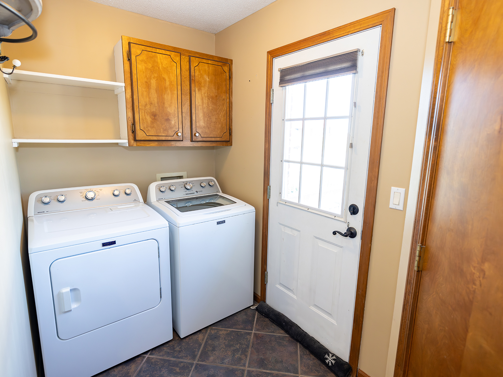 New London, Missouri, 63459, United States, 3 Bedrooms Bedrooms, ,2 BathroomsBathrooms,Residential,For Sale,1942717