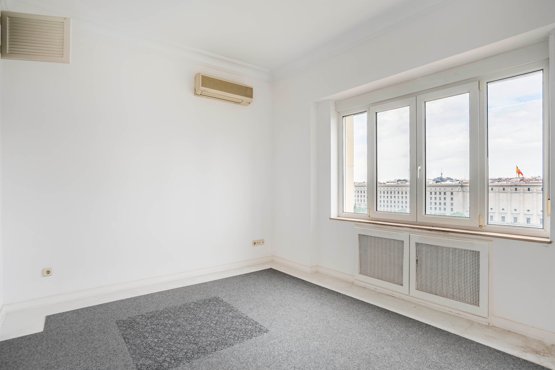  Apartment in El Viso to renovate - 物件實景