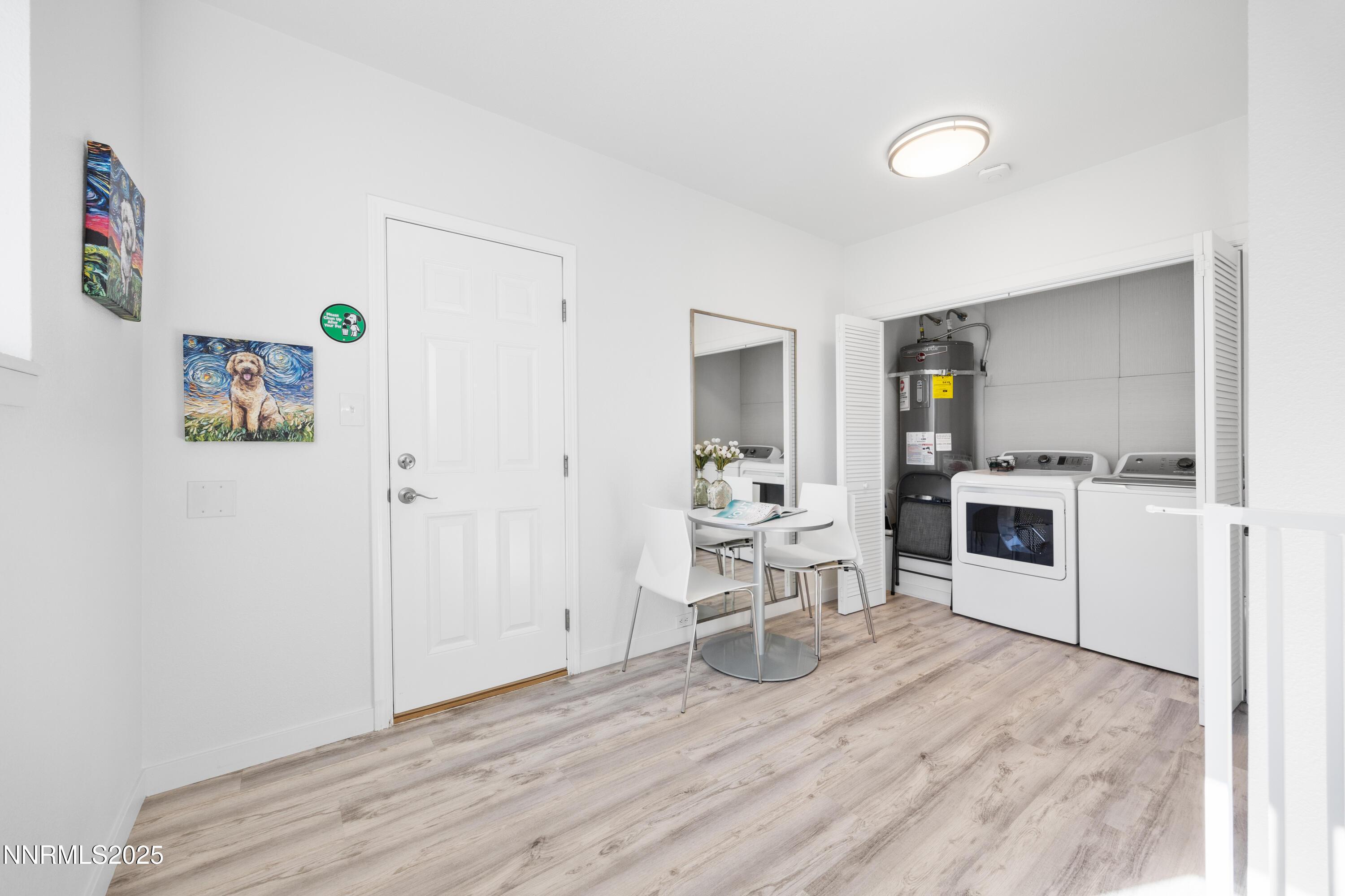 Sparks, Nevada, 89431, United States, 5 Bedrooms Bedrooms, ,2 BathroomsBathrooms,Residential,For Sale,1967760