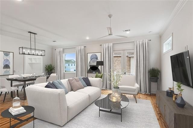 New Orleans, Louisiana, 70124, United States, 4 Bedrooms Bedrooms, ,4 BathroomsBathrooms,Residential,For Sale,2005870