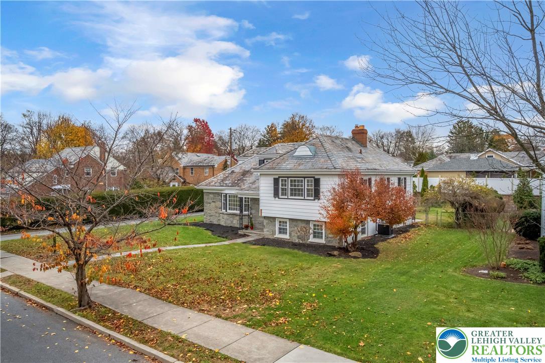 Allentown City, Pennsylvania, 18104, United States, 3 Bedrooms Bedrooms, ,3 BathroomsBathrooms,Residential,For Sale,1993140