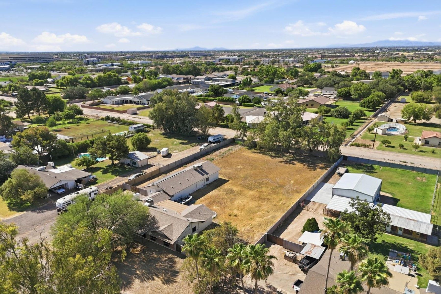 2266 E Willis Rd  Gilbert, AZ - 物件實景