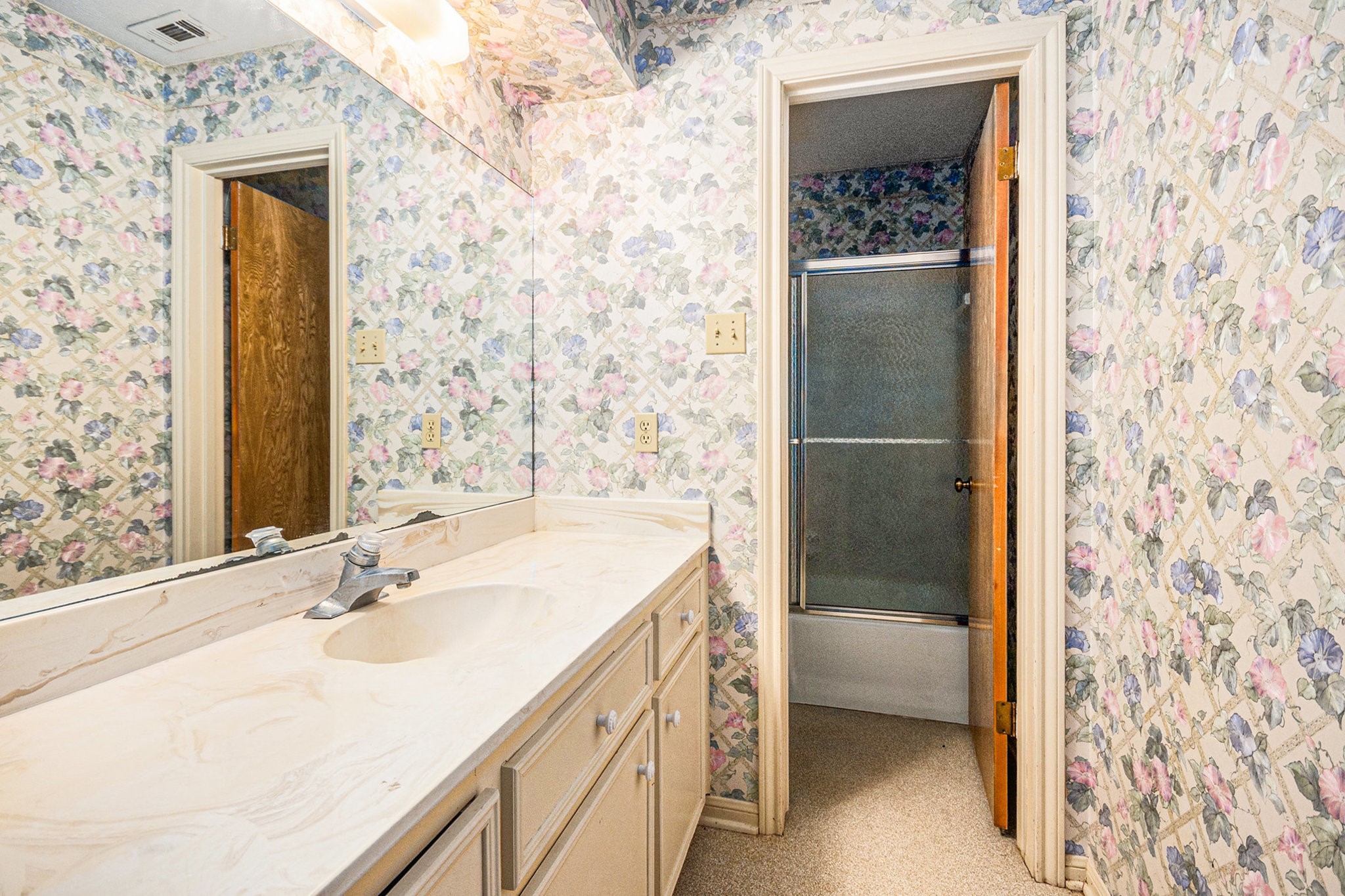 Crosby, Texas, 77532, United States, 3 Bedrooms Bedrooms, ,3 BathroomsBathrooms,Residential,For Sale,1926287