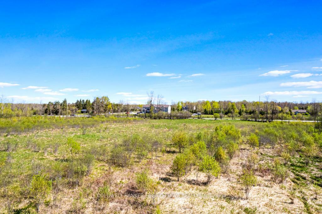 TAY VALLEY, Ontario, K7H 3C9, CA, ,Residential,For Sale,1865372