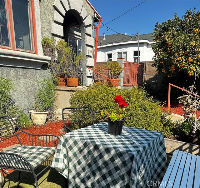 4943 Granada St, Los Angeles, California, 90042, United States, 4 Bedrooms Bedrooms, ,2 BathroomsBathrooms,Residential,For Sale,4943 Granada St,1680250