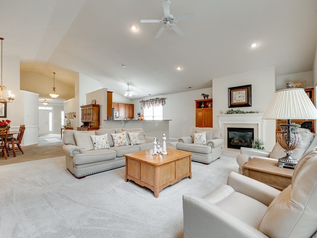 Fort Mill, South Carolina, 29708, United States, 3 Bedrooms Bedrooms, ,2 BathroomsBathrooms,Residential,For Sale,1851228