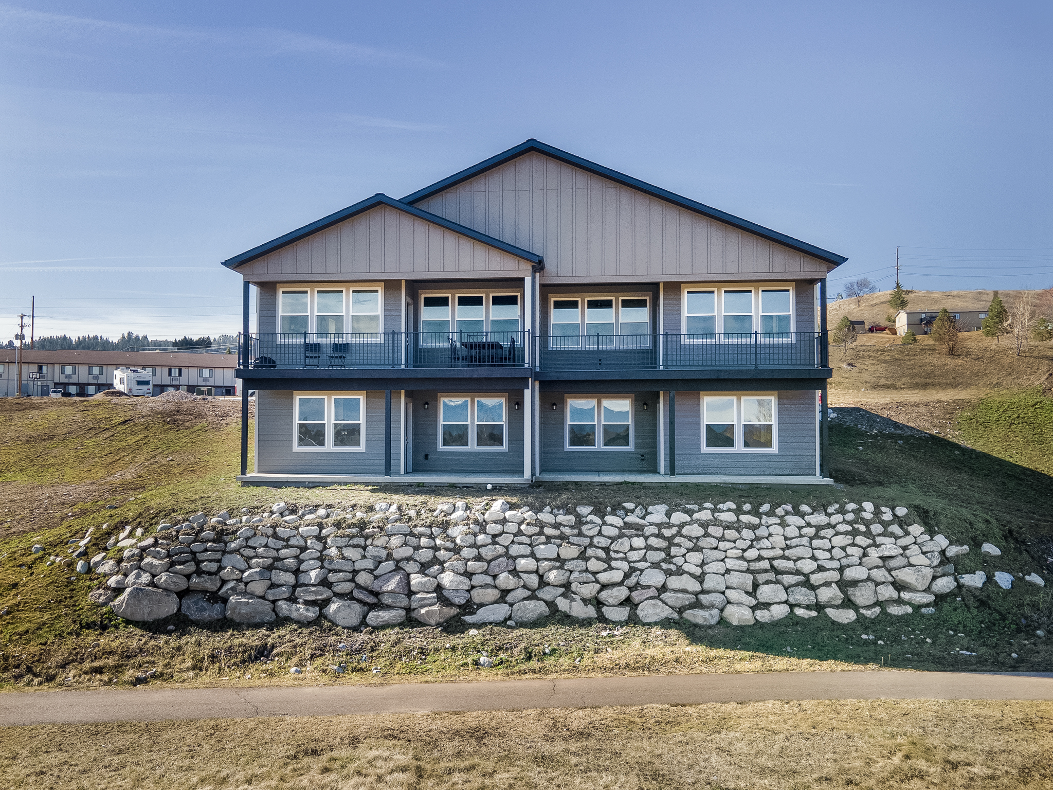 Polson, Montana, 59860, United States, 3 Bedrooms Bedrooms, ,2 BathroomsBathrooms,Residential,For Sale,1882171