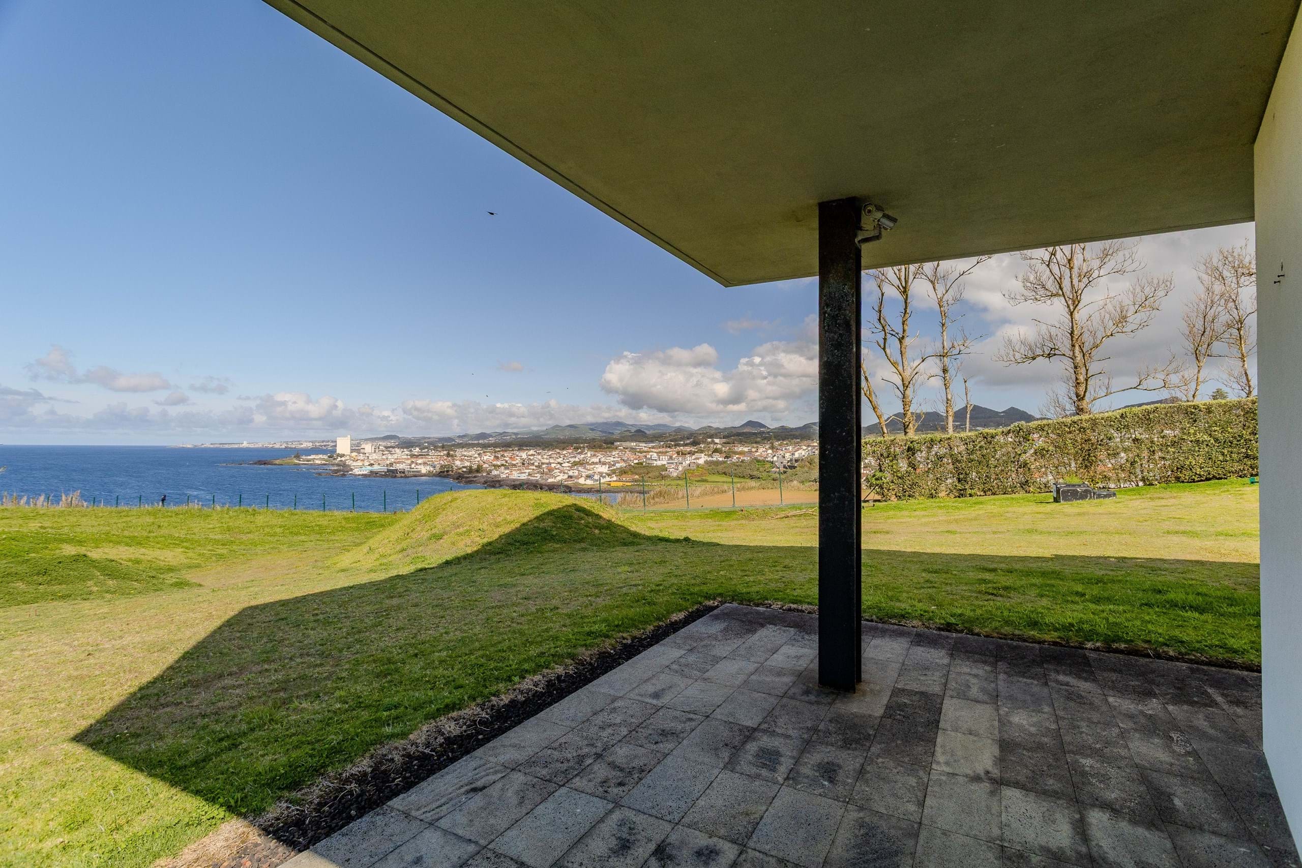 Ponta Delgada, Ilha de São Miguel, 9560-501, PT, 3 Bedrooms Bedrooms, ,4 BathroomsBathrooms,Residential,For Sale,1826448