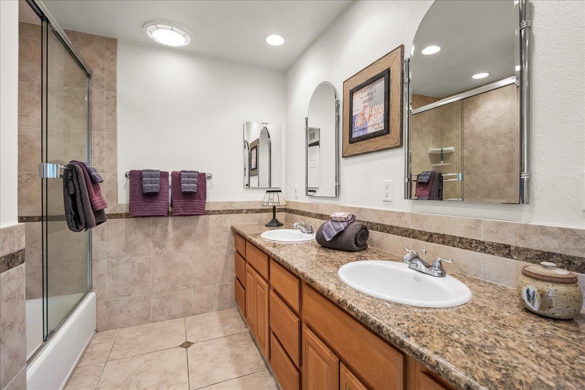 San Jose, California, 95119, United States, 5 Bedrooms Bedrooms, ,3 BathroomsBathrooms,Residential,For Sale,1991954