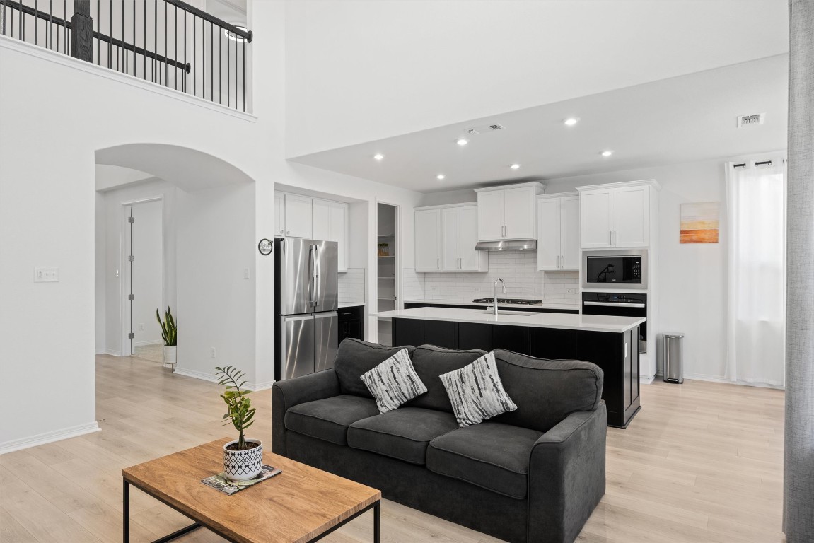 Georgetown, Texas, 78628, United States, 4 Bedrooms Bedrooms, ,4 BathroomsBathrooms,Residential,For Sale,1993524