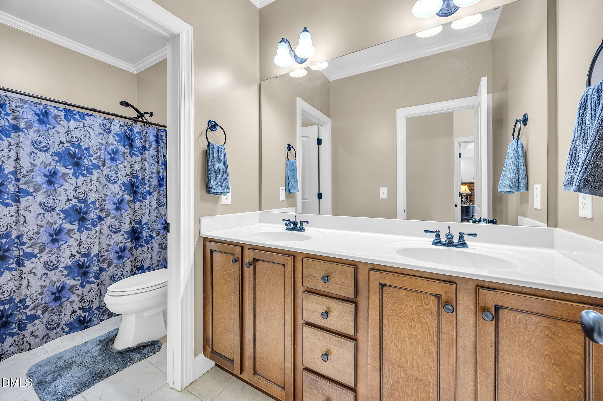 Rolesville, North Carolina, 27571, United States, 4 Bedrooms Bedrooms, ,4 BathroomsBathrooms,Residential,For Sale,2009095