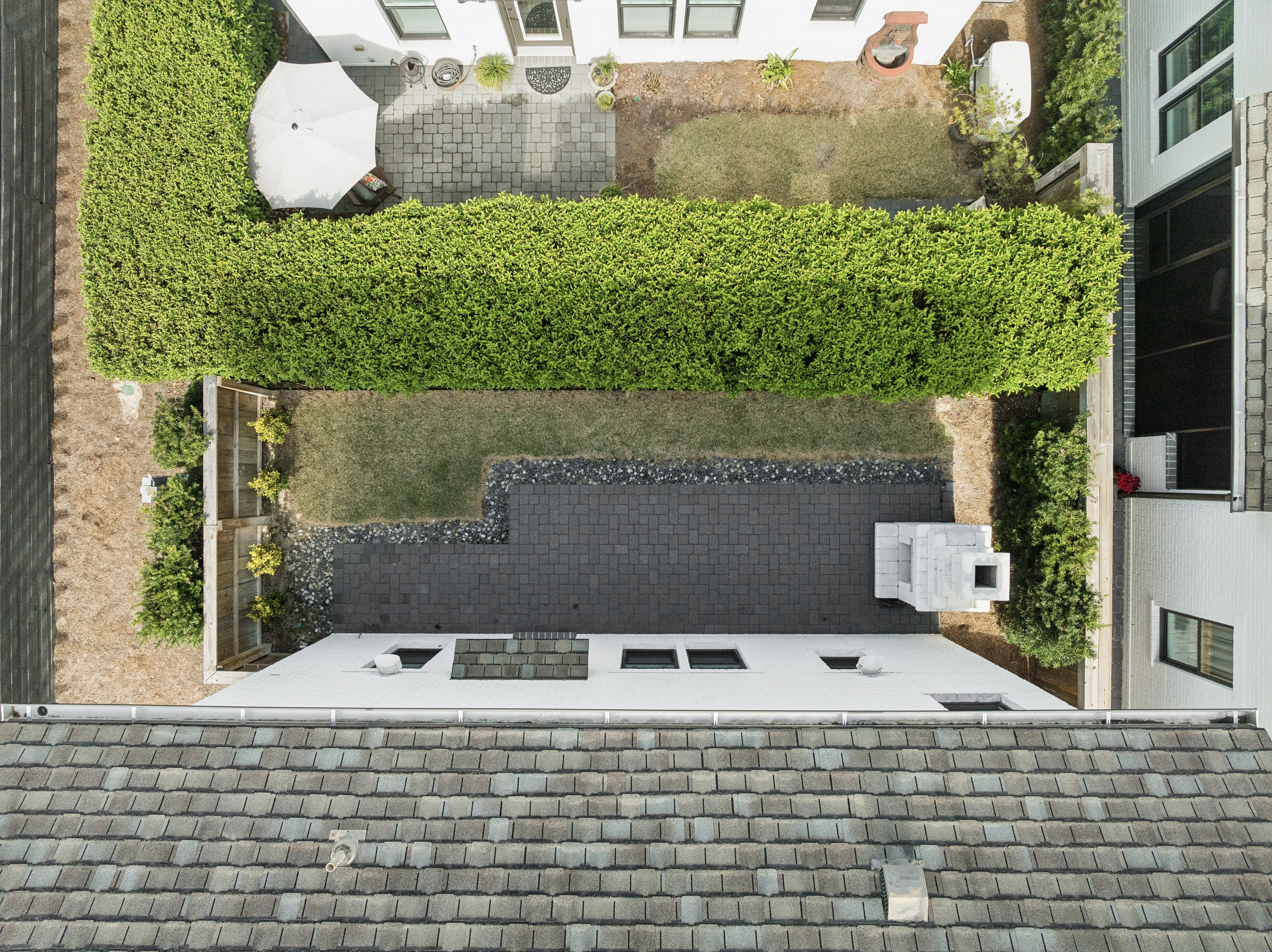  Multi-Level Refined Coastal Home In Gated Community Near Beach Access - 物件實景