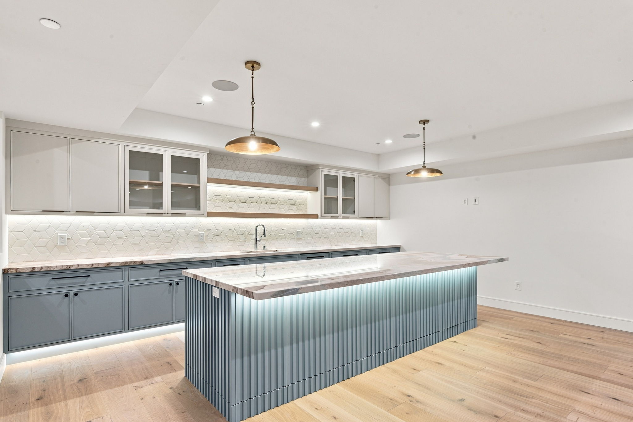 640 33rd Street, Manhattan Beach, CA 90266 - 物件實景