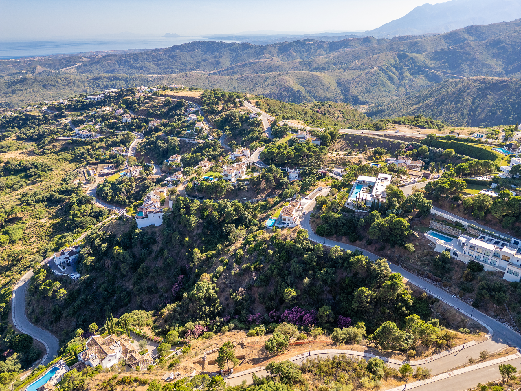  Panoramic sea-view plot in Monte Mayor, Benahavís - 物件實景