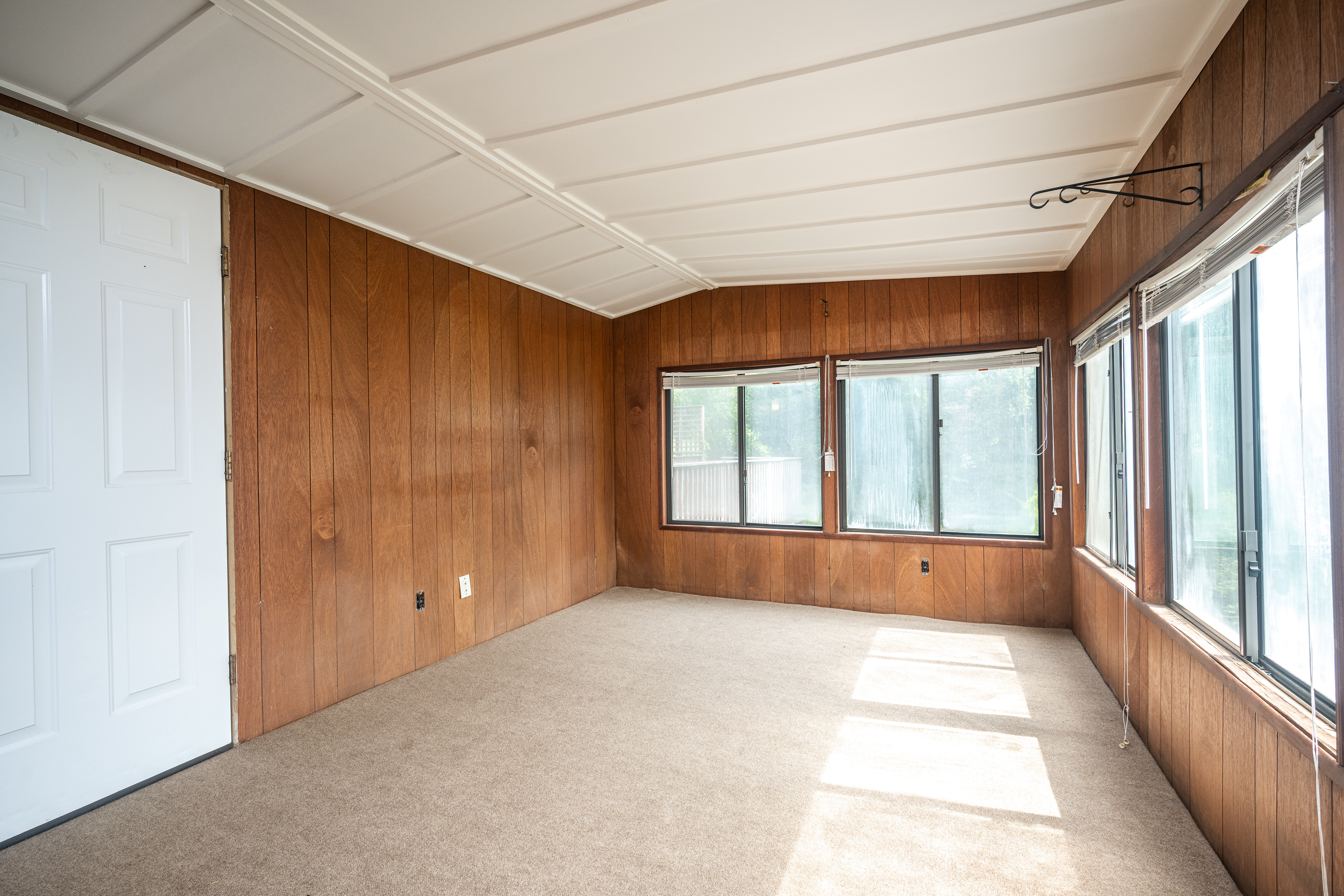  Ranch Style Home in Huntington Neighborhood - 物件實景