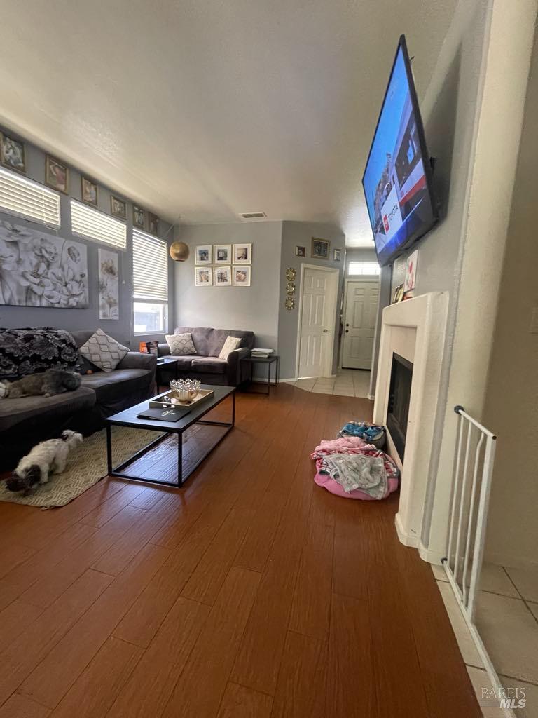Santa Rosa, California, 95404, United States, 3 Bedrooms Bedrooms, ,2 BathroomsBathrooms,Residential,For Sale,1927812