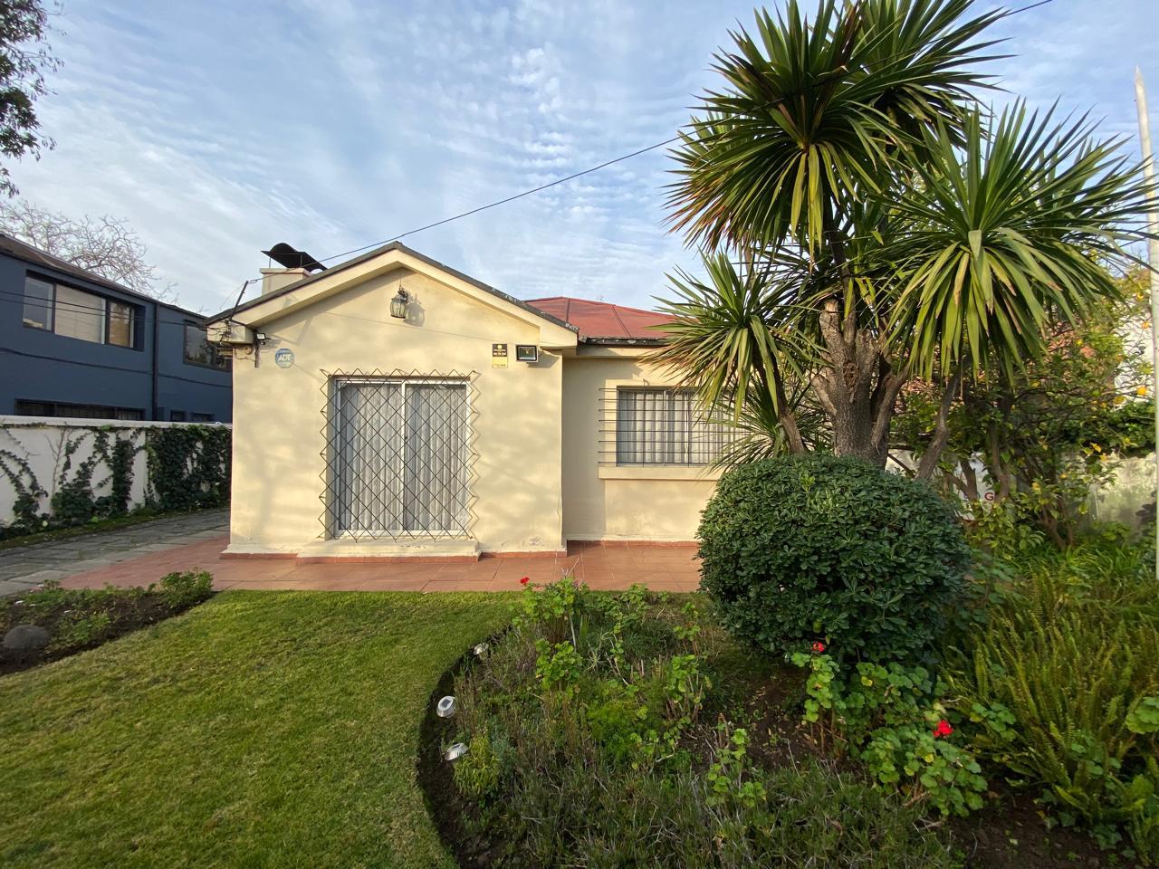 La Reina, Chile, 5 Bedrooms Bedrooms, ,3 BathroomsBathrooms,Residential,For Sale,1908437