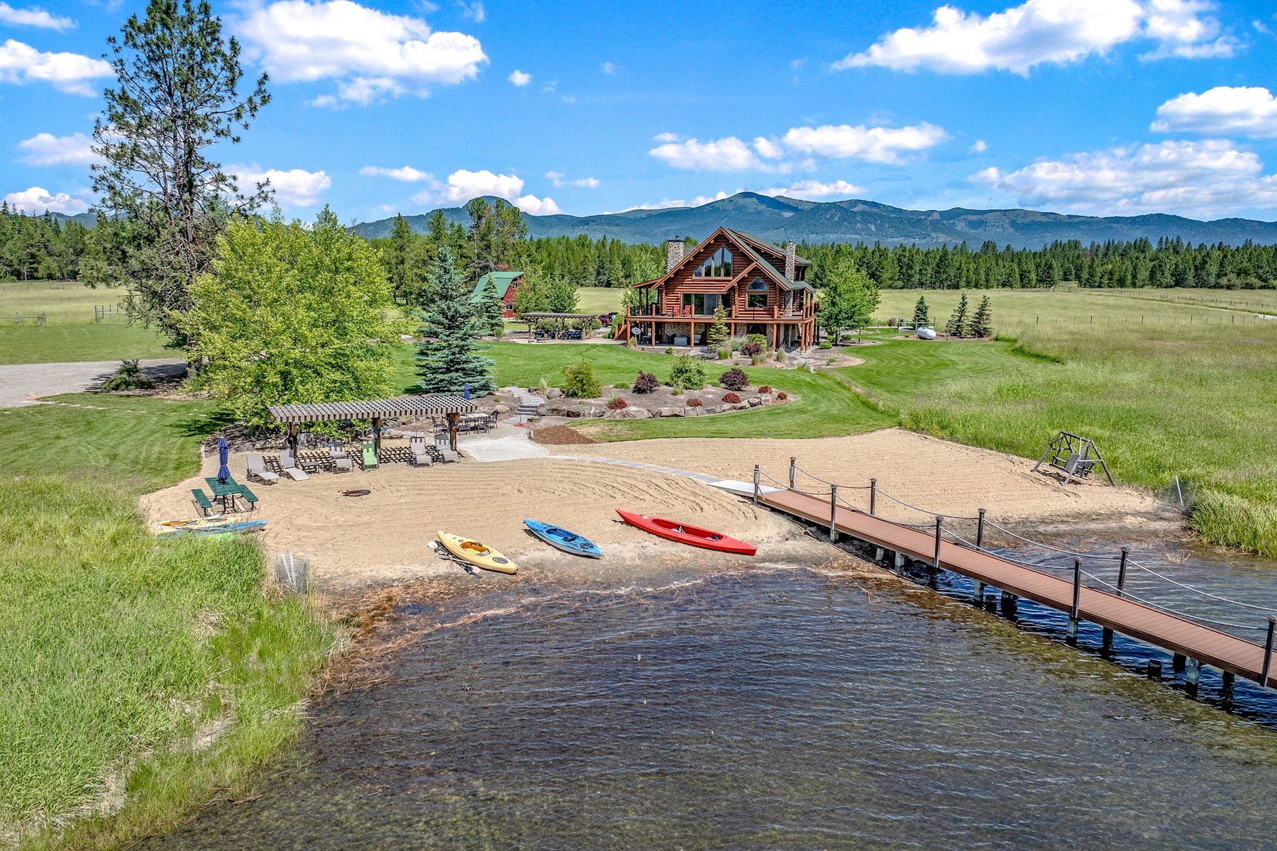  Camp Peine Waterfront Estate - 物件實景