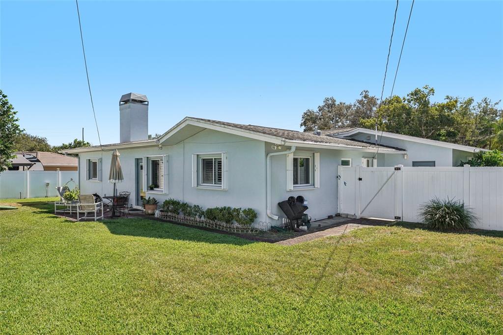 Largo, Florida, 33770, United States, 4 Bedrooms Bedrooms, ,2 BathroomsBathrooms,Residential,For Sale,1963709