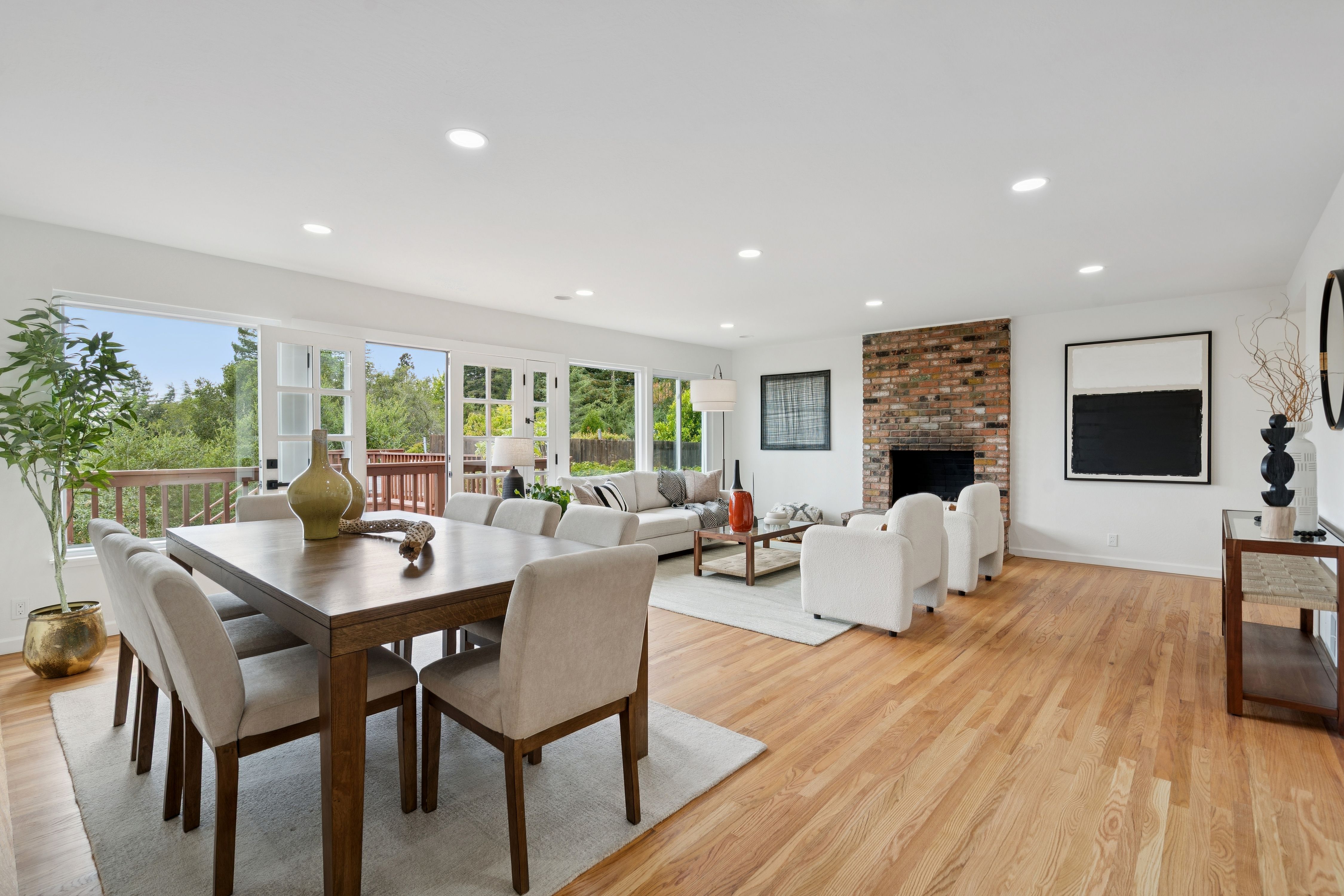  Stunning Crestmont Hillside Retreat with Sweeping Bay Views - 物件實景