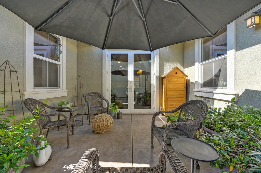 Folsom, California, 95630, United States, 2 Bedrooms Bedrooms, ,3 BathroomsBathrooms,Residential,For Sale,1917573