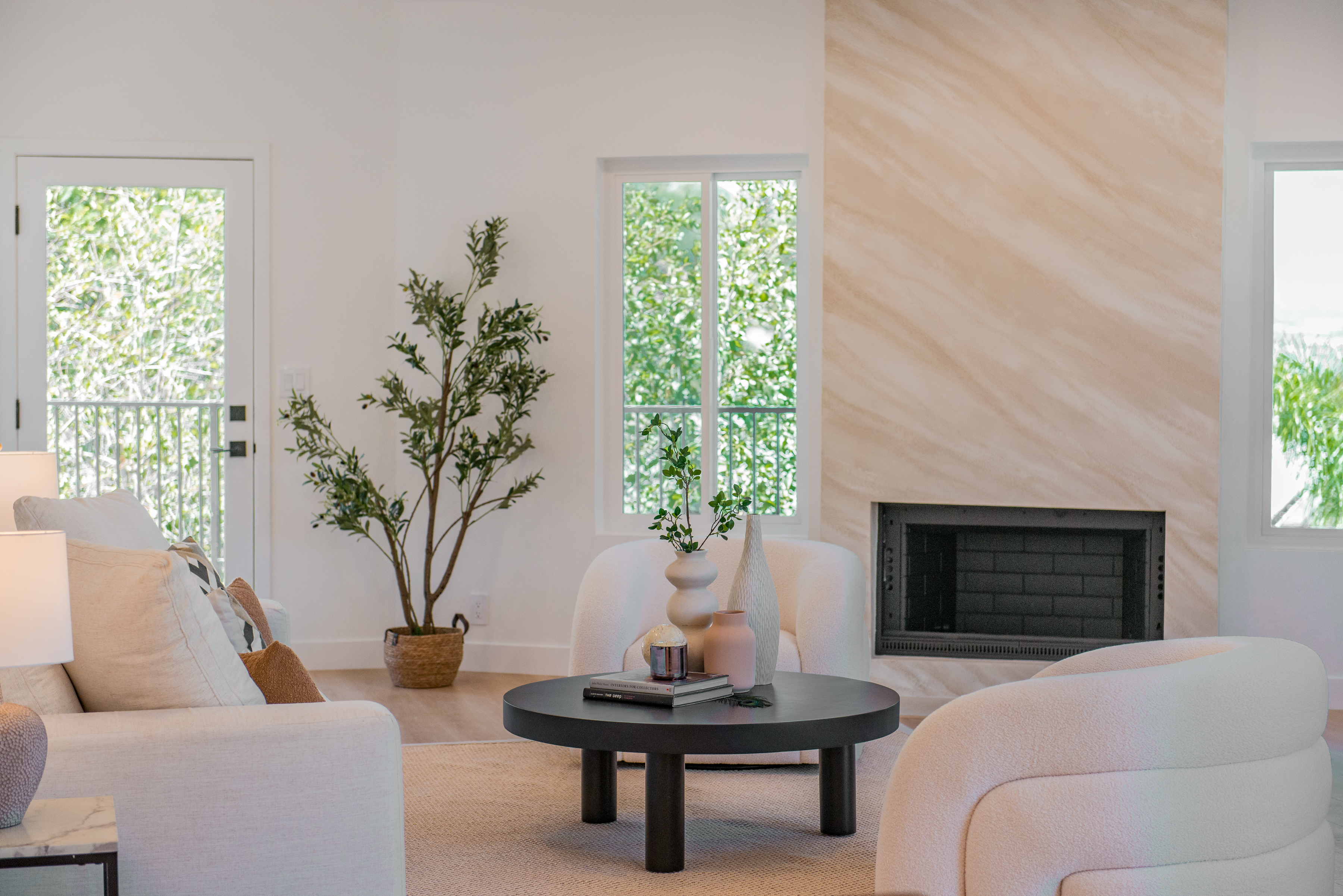  4211   Nogales Dr - 物件實景