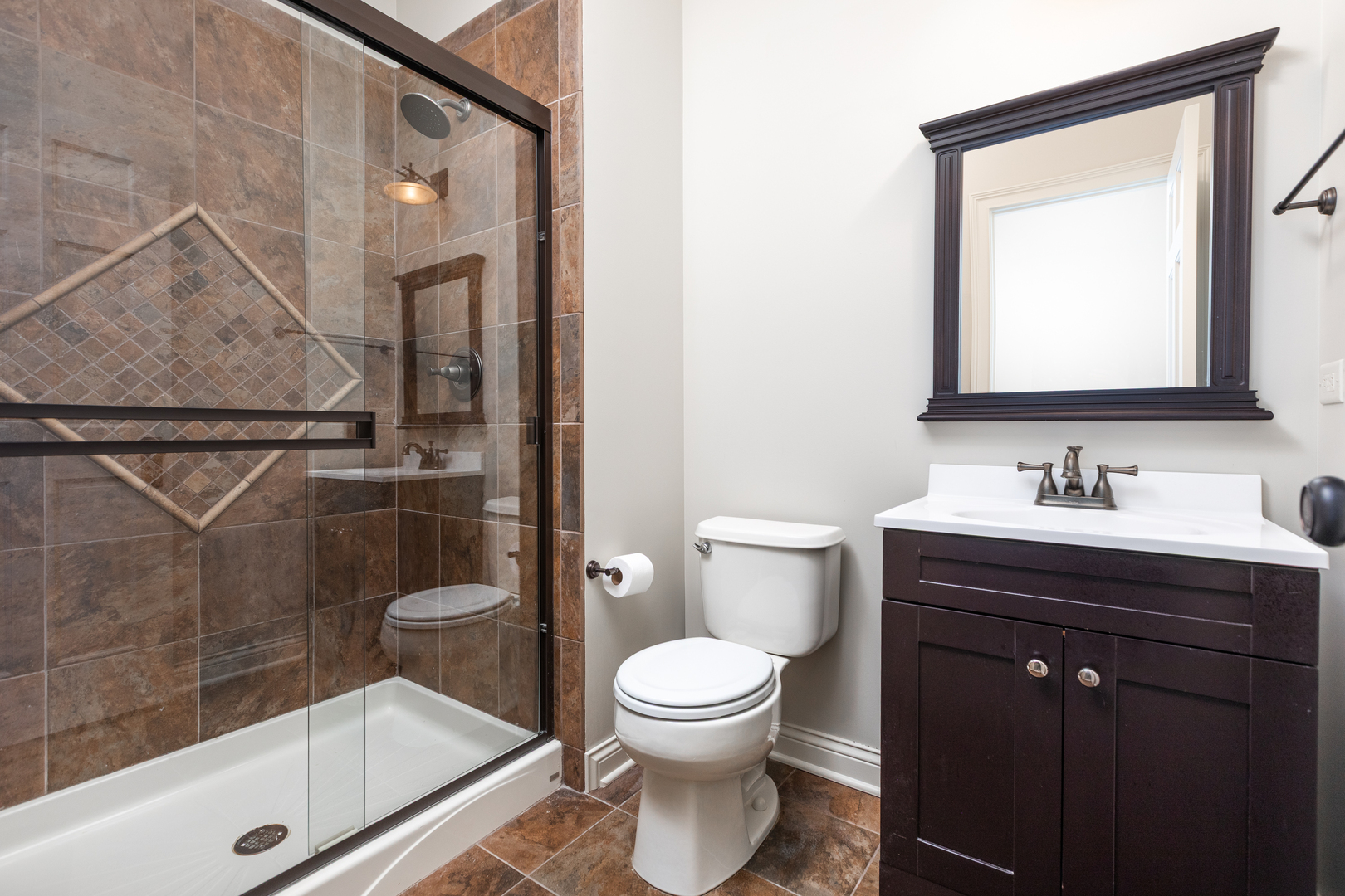 Sugar Grove, Illinois, 60554, United States, 4 Bedrooms Bedrooms, ,4 BathroomsBathrooms,Residential,For Sale,1918159