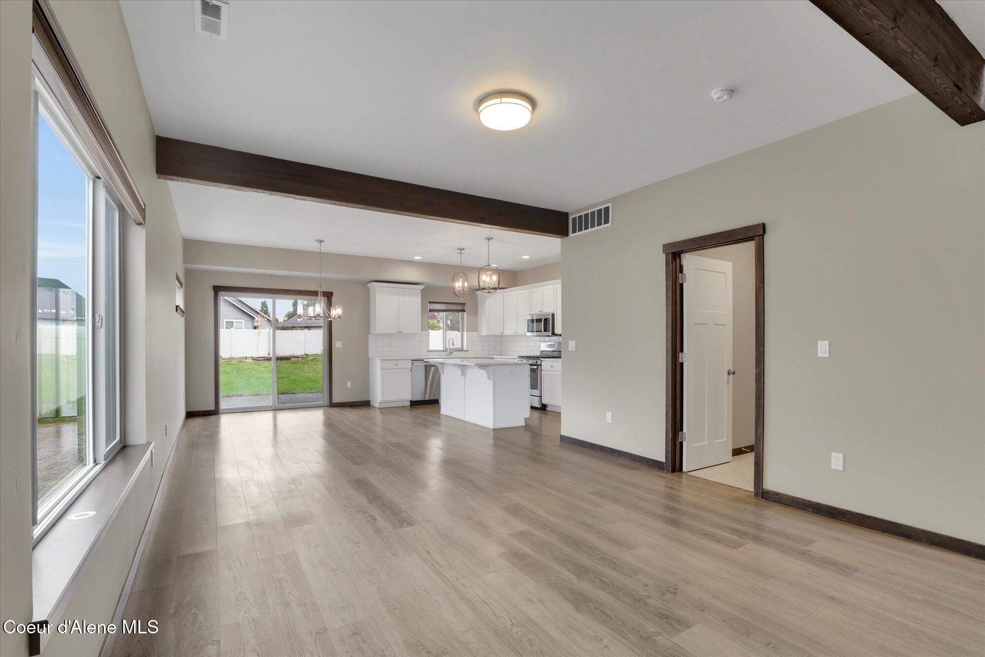 Post Falls, Idaho, 83854, United States, 4 Bedrooms Bedrooms, ,3 BathroomsBathrooms,Residential,For Sale,1935472