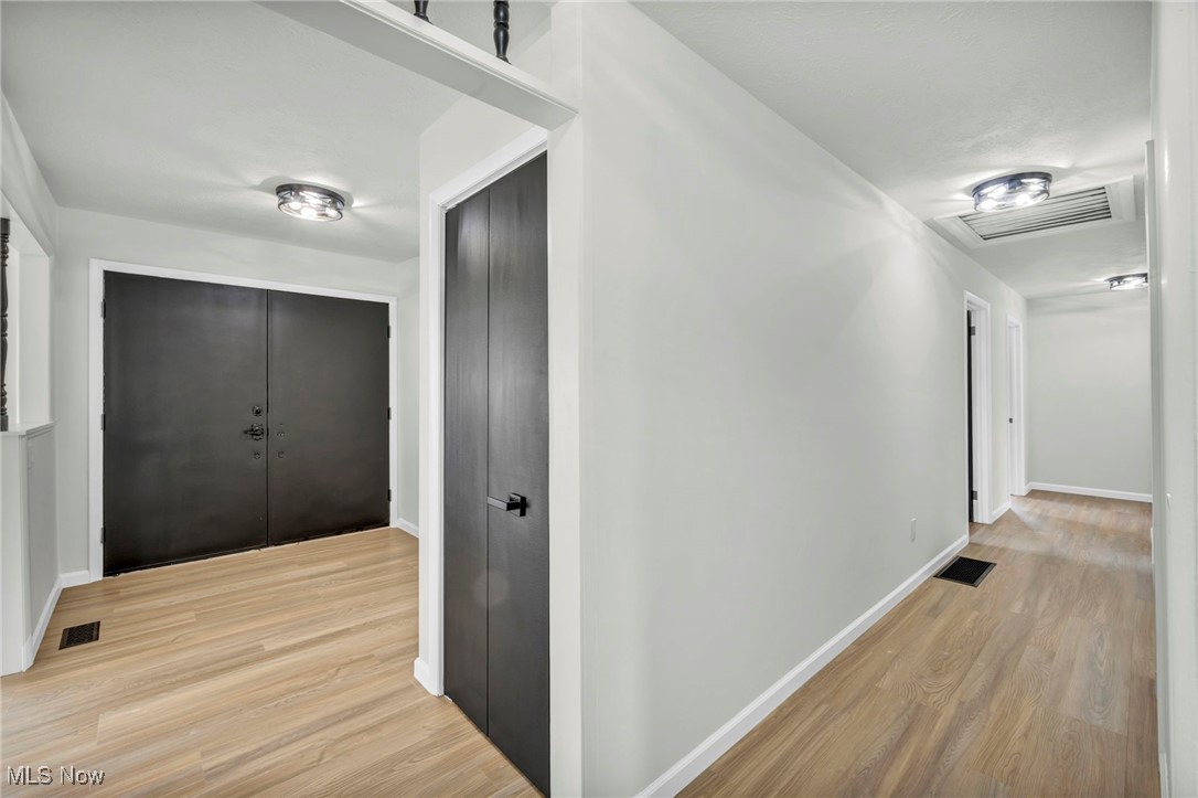 Medina, Ohio, 44256, United States, 4 Bedrooms Bedrooms, ,4 BathroomsBathrooms,Residential,For Sale,1957351