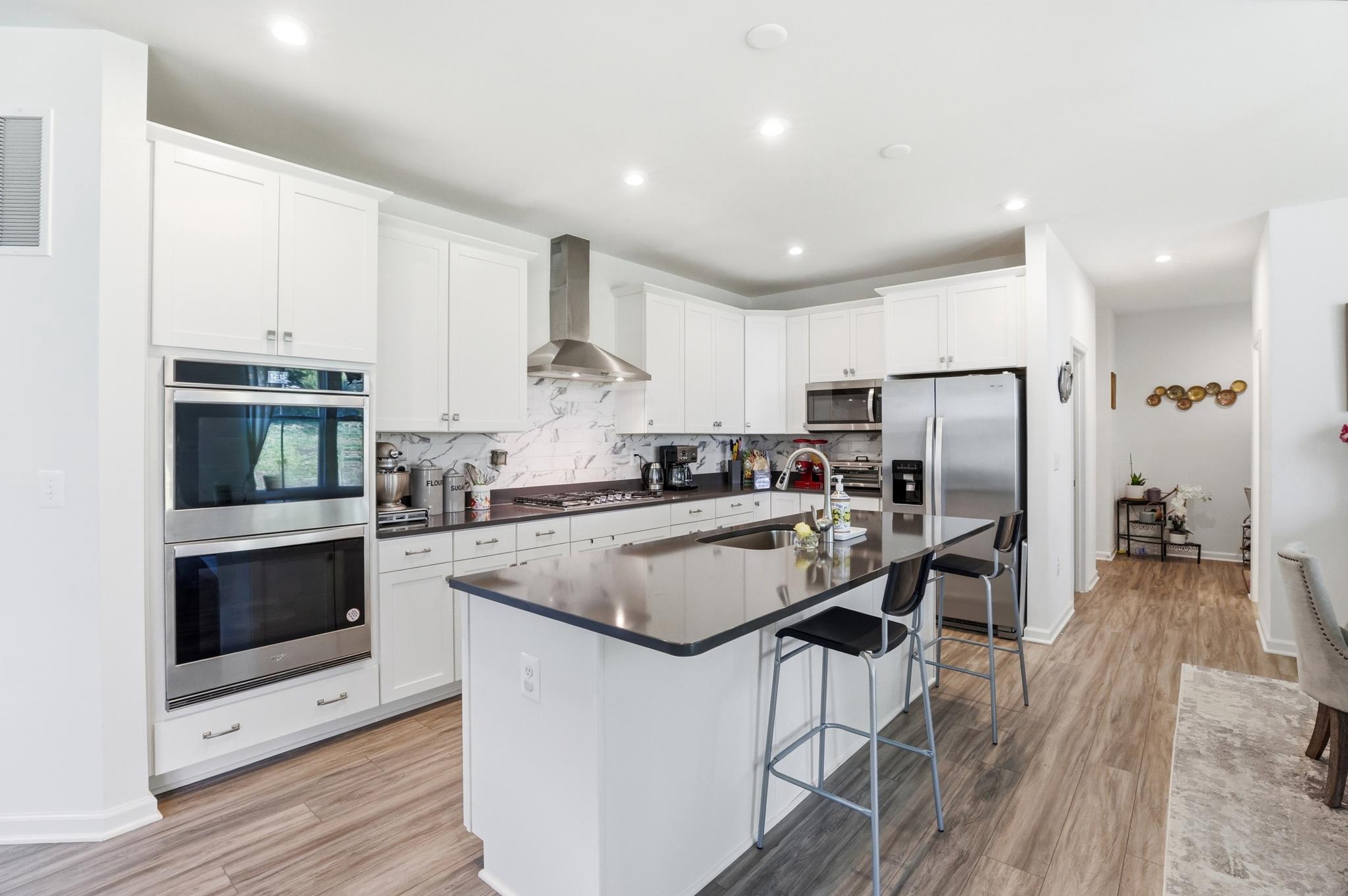  9428 Deschamp Court, Manassas, VA, 20112 - 物件實景