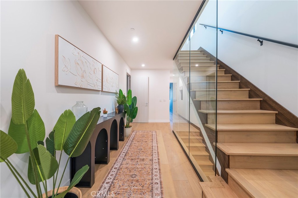 Huntington Beach, California, 92648, United States, 3 Bedrooms Bedrooms, ,5 BathroomsBathrooms,Residential,For Sale,2003455