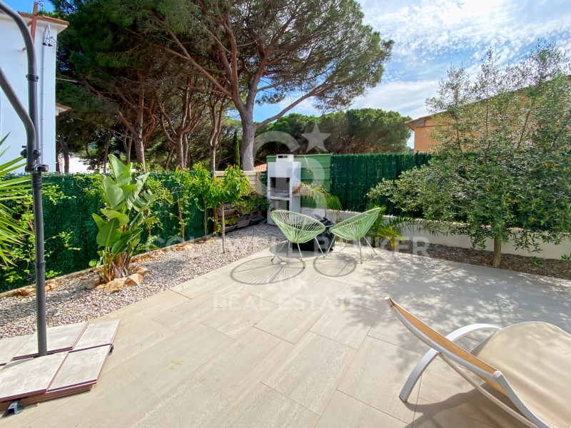 L'Escala, Catalonia, ES, 3 Bedrooms Bedrooms, ,3 BathroomsBathrooms,Residential,For Sale,1858261