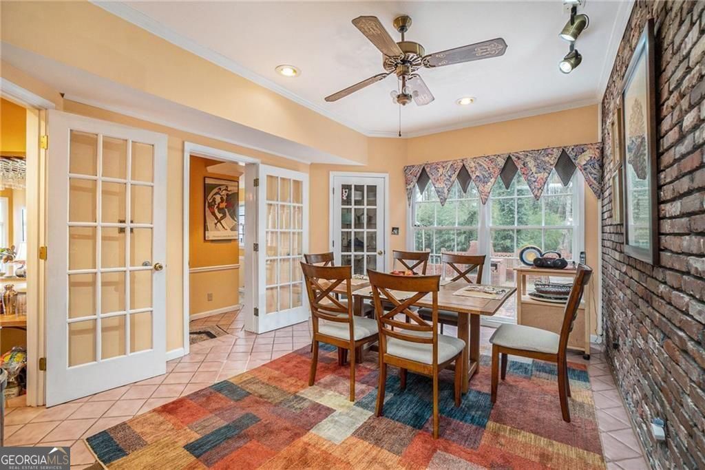 Atlanta, Georgia, 30311, United States, 5 Bedrooms Bedrooms, ,5 BathroomsBathrooms,Residential,For Sale,1953347