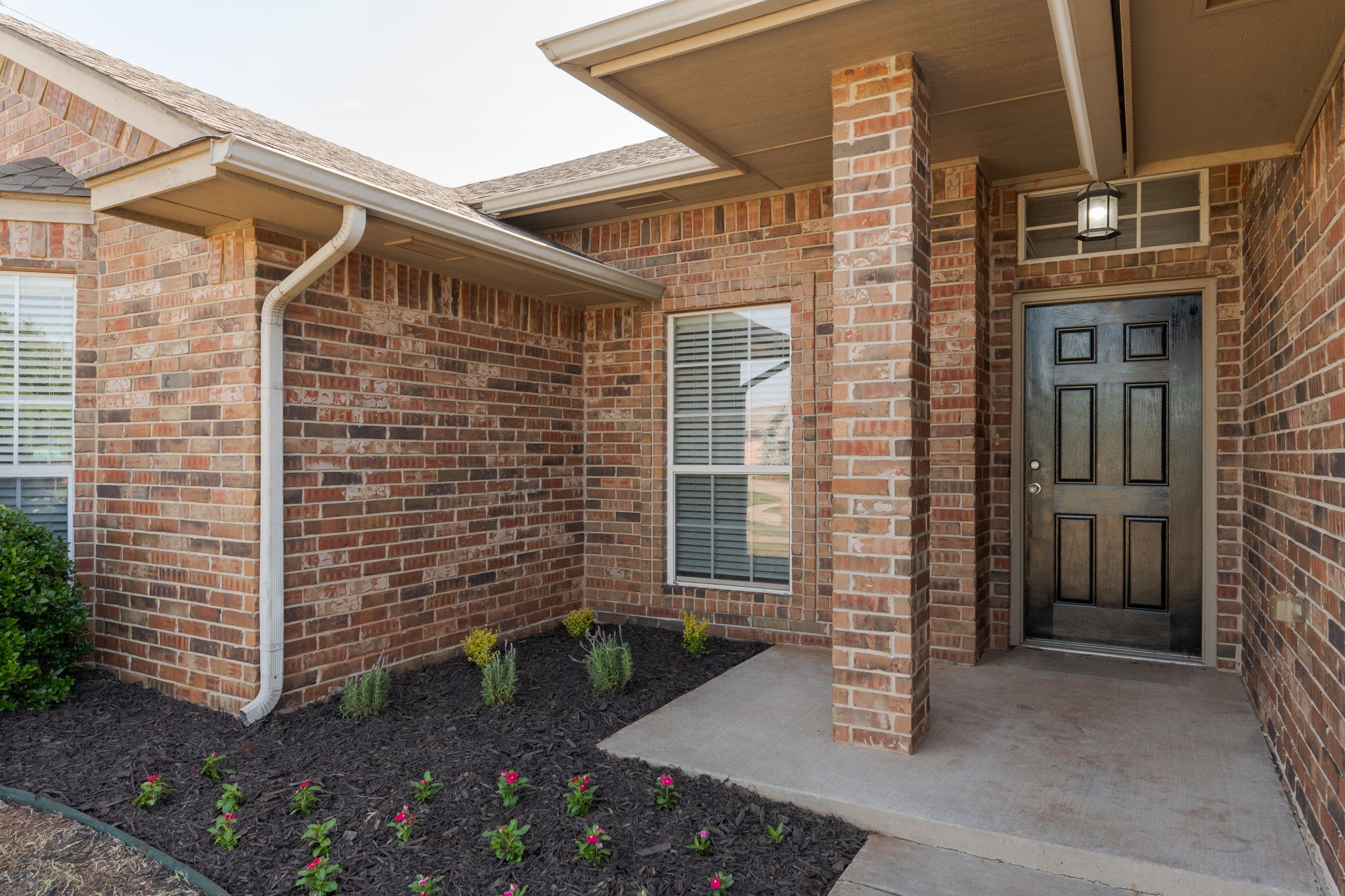  16428 Village Common Drive, Edmond, OK 73013 - 物件實景