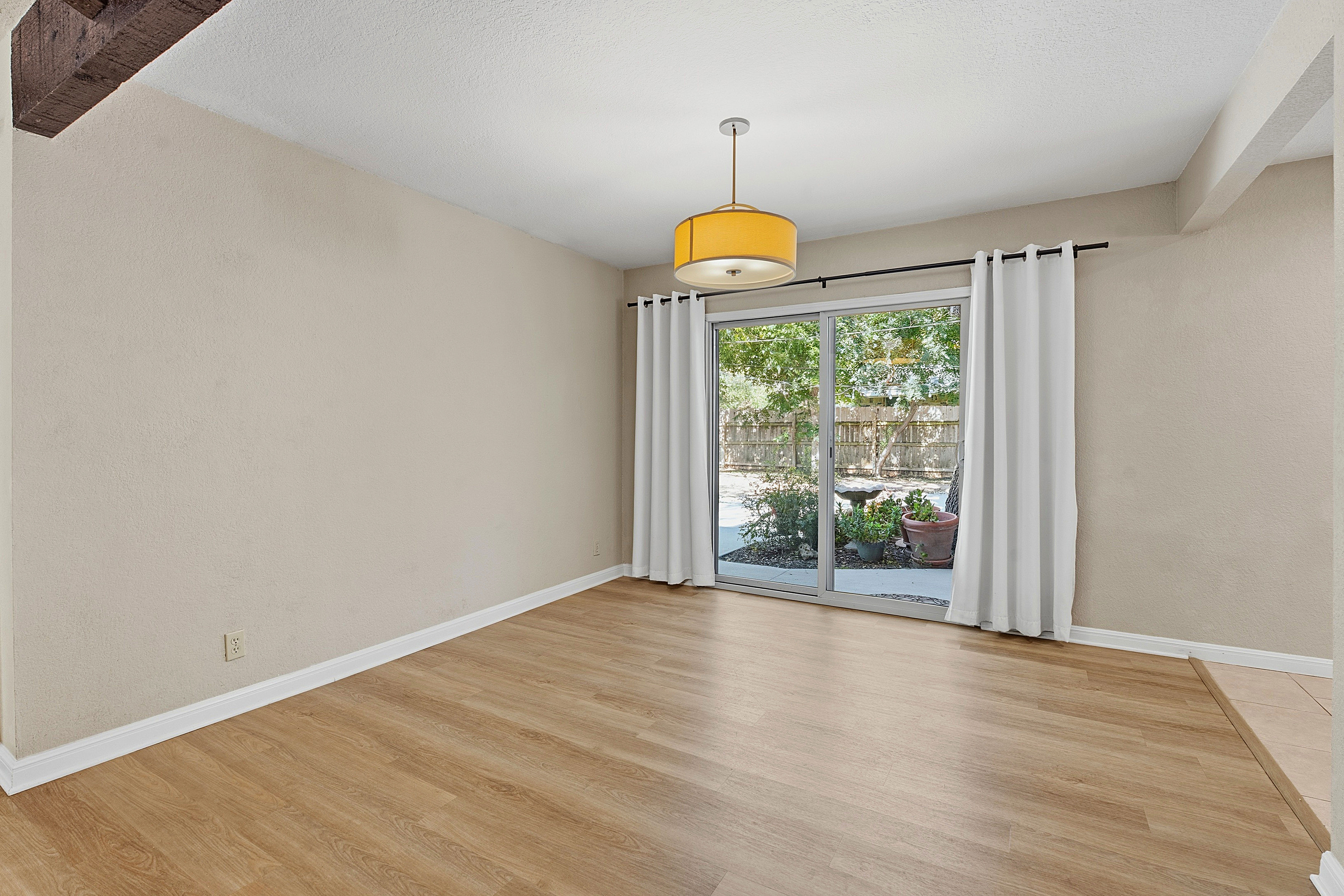  Updated Georgetown Home on 1/3 Acre with no HOA - 物件實景