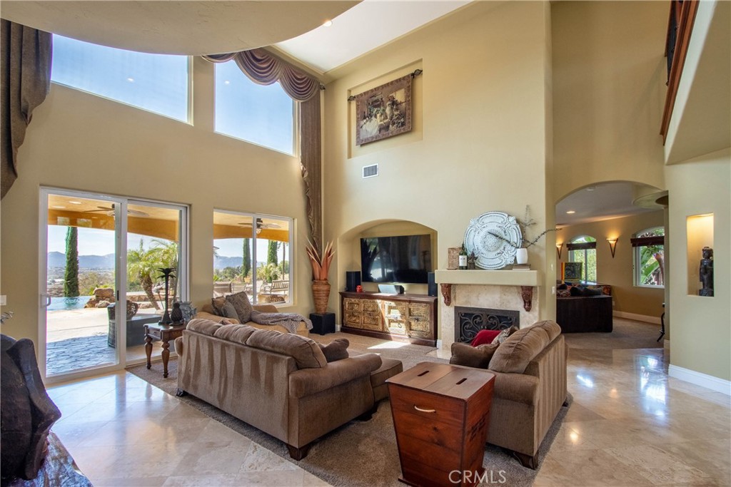 Temecula, California, 92592, United States, 4 Bedrooms Bedrooms, ,5 BathroomsBathrooms,Residential,For Sale,1974185